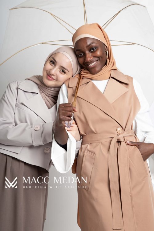 Trenchcoat-Transformer-Hellgrau-und-Kamelbraun_MACCMEDAN