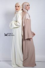 Basickleid mit Trompetenärmel und Gürtel Beige - MACCMEDAN