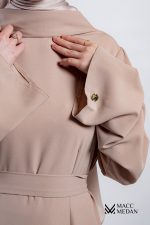 Basickleid mit Trompetenärmel und Gürtel Beige - MACCMEDAN