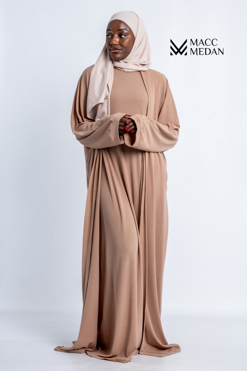 Abaya-Set aus Feinstrick Sandbeige MaccMedan Muslimische Kleider, Hijab, Abaya, Muslima Fashion, Modest Fashion, Islamische Kleidung, Muslimische Mode