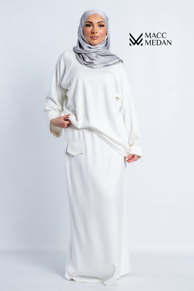 Angora-Set A-Linie Cremeweiß - MaccMedan Muslimische Kleider, Hijab, Abaya, Muslima Fashion, Modest Fashion, Islamische Kleidung, Muslimische Mode