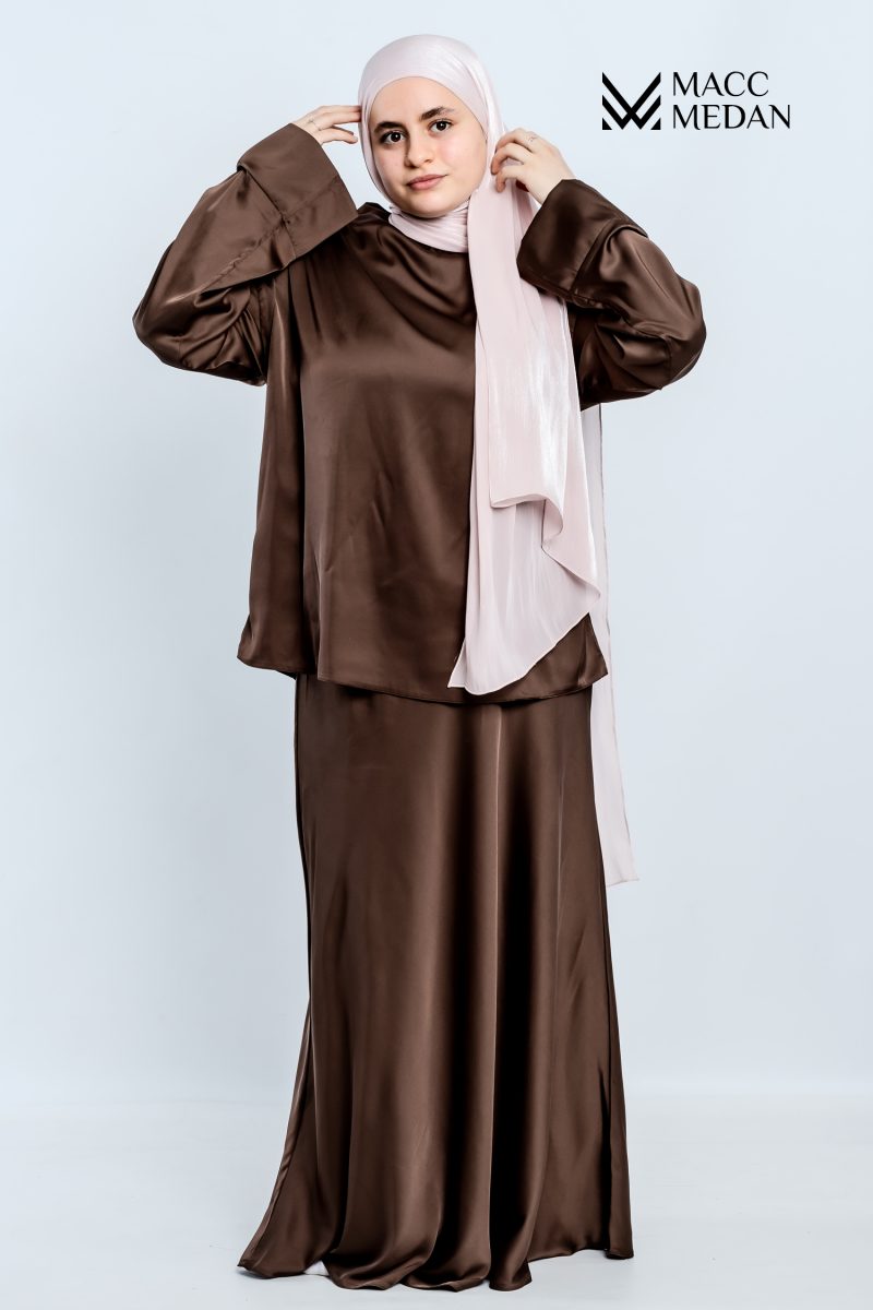 Viskosezweiteiler - Bluse und Rock - Brauen - MACCMEDAN