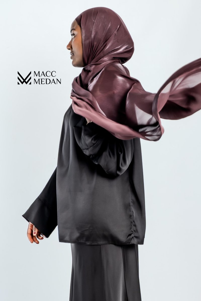 Fertighijab aus Premium Koreanischer Organzaseide - Schals, Hijabi, Muslima, Kopftuch, Modest Fashion - MaccMedan