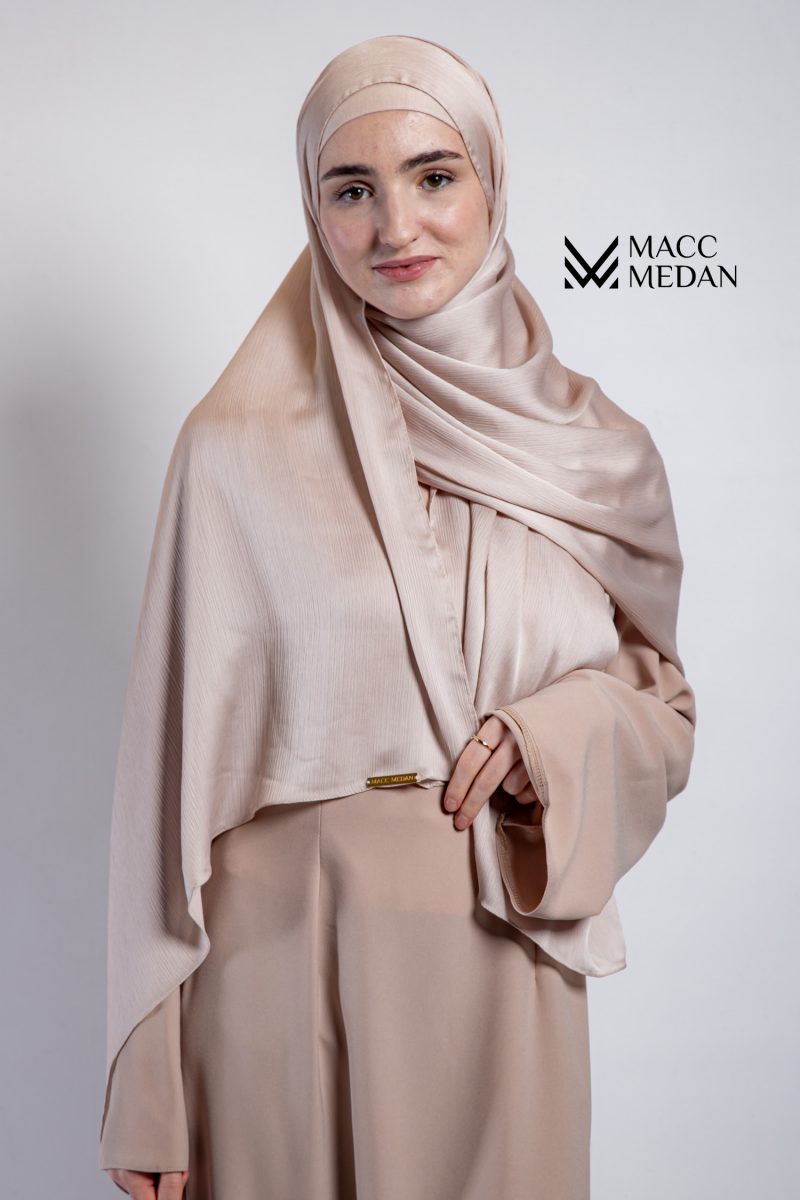 Hijab aus Premium Crincled Silk - Beige- Hijabi, Muslima, Kopftuch, Modest Fashion - MaccMedan