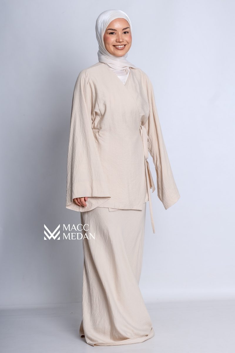 Linen Grace Set – Eleganter Leinen-Zweiteiler-Beige MaccMedan Muslimische Kleider, Hijab, Abaya, Muslima Fashion, Modest Fashion, Islamische Kleidung, Muslimische Mode