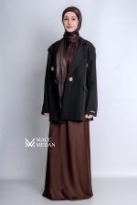 Aurora Blazer im Oversized Look-Schwarz- MaccMedan Muslimische Kleider, Hijab, Abaya, Muslima Fashion, Modest Fashion, Islamische Kleidung, Muslimische Mode
