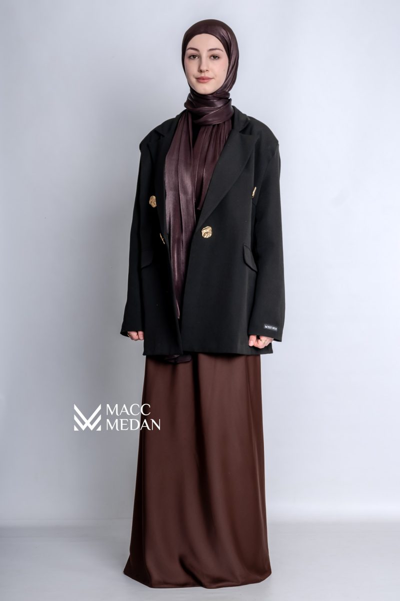 Aurora Blazer im Oversized Look-Schwarz- MaccMedan Muslimische Kleider, Hijab, Abaya, Muslima Fashion, Modest Fashion, Islamische Kleidung, Muslimische Mode