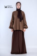 Oversize Pullover-Braun - MaccMedan Muslimische Kleider, Hijab, Abaya, Muslima Fashion, Modest Fashion, Islamische Kleidung, Muslimische Mode