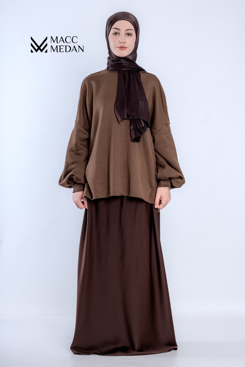 Oversize Pullover-Braun - MaccMedan Muslimische Kleider, Hijab, Abaya, Muslima Fashion, Modest Fashion, Islamische Kleidung, Muslimische Mode