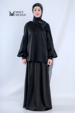 Oversize Pullover-Schwarz - MaccMedan Muslimische Kleider, Hijab, Abaya, Muslima Fashion, Modest Fashion, Islamische Kleidung, Muslimische Mode
