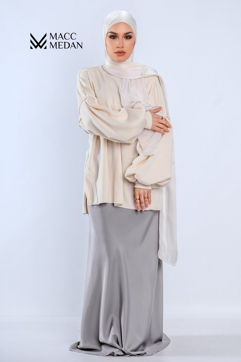 Oversize Pullover-Weiß - MaccMedan Muslimische Kleider, Hijab, Abaya, Muslima Fashion, Modest Fashion, Islamische Kleidung, Muslimische Mode