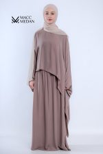 Serenity Zweiteiler - Cappuccino - MaccMedan Muslimische Kleider, Hijab, Abaya, Muslima Fashion, Modest Fashion, Islamische Kleidung, Muslimische Mode