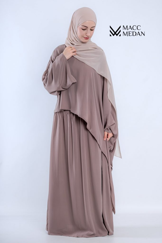Serenity Zweiteiler - Cappuccino - MaccMedan Muslimische Kleider, Hijab, Abaya, Muslima Fashion, Modest Fashion, Islamische Kleidung, Muslimische Mode