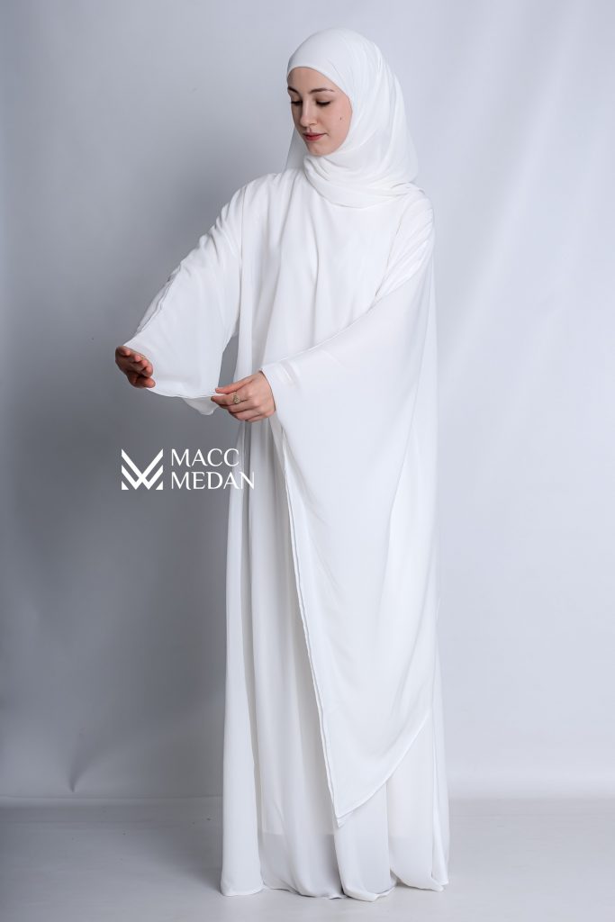 Serenity Zweiteiler - Weiß - MaccMedan Muslimische Kleider, Hijab, Abaya, Muslima Fashion, Modest Fashion, Islamische Kleidung, Muslimische Mode